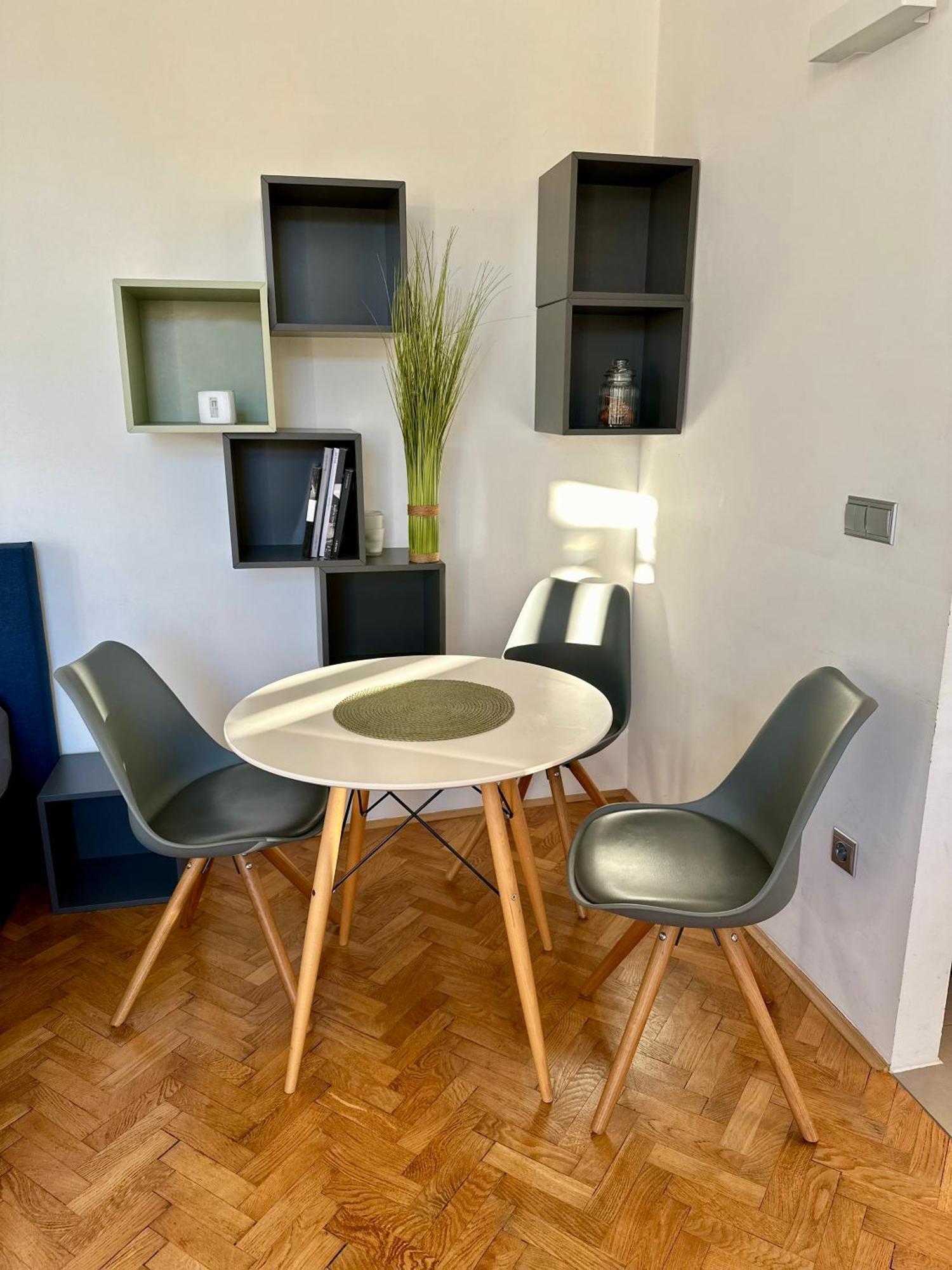 Modern Studio In The Heart Of The City Maribor Luaran gambar